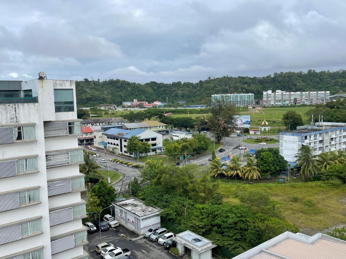 Aru Suites Homestay Wifi,Carpark,24H Check In,Water Filter By R2 Residence Kota Kinabalu Kültér fotó
